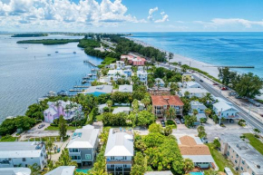 Ami Lighthouse Cottage-One Minute Walk To The Beach-Keyless Locks